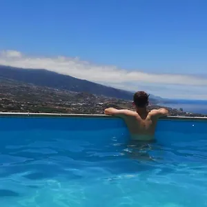 casa-con-piscina-privada-mirador-de-humbolt.in-canary-islands.com/