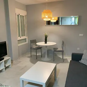A 5 Minutos De La Playa De La Caleta Apartamento